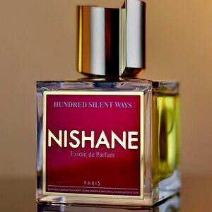Nishane Hundred Silent Ways 5 mL sample